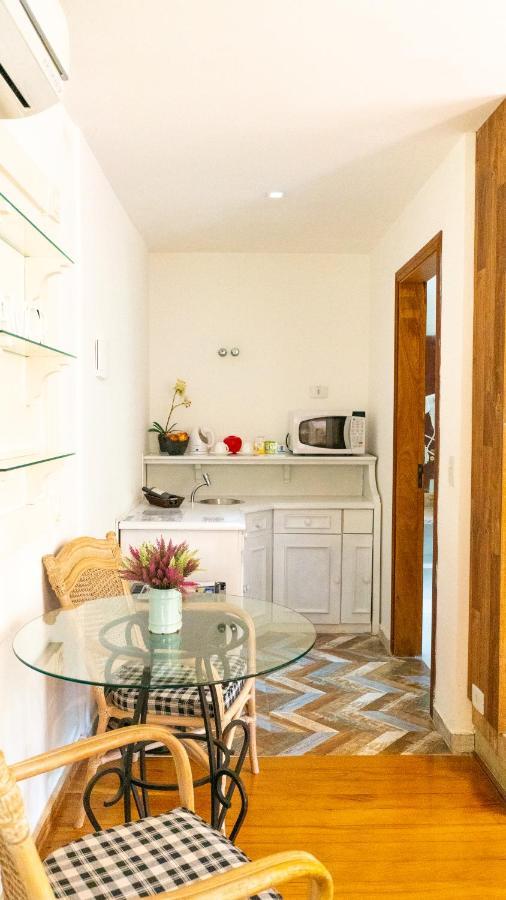 Apple House Inn 4*