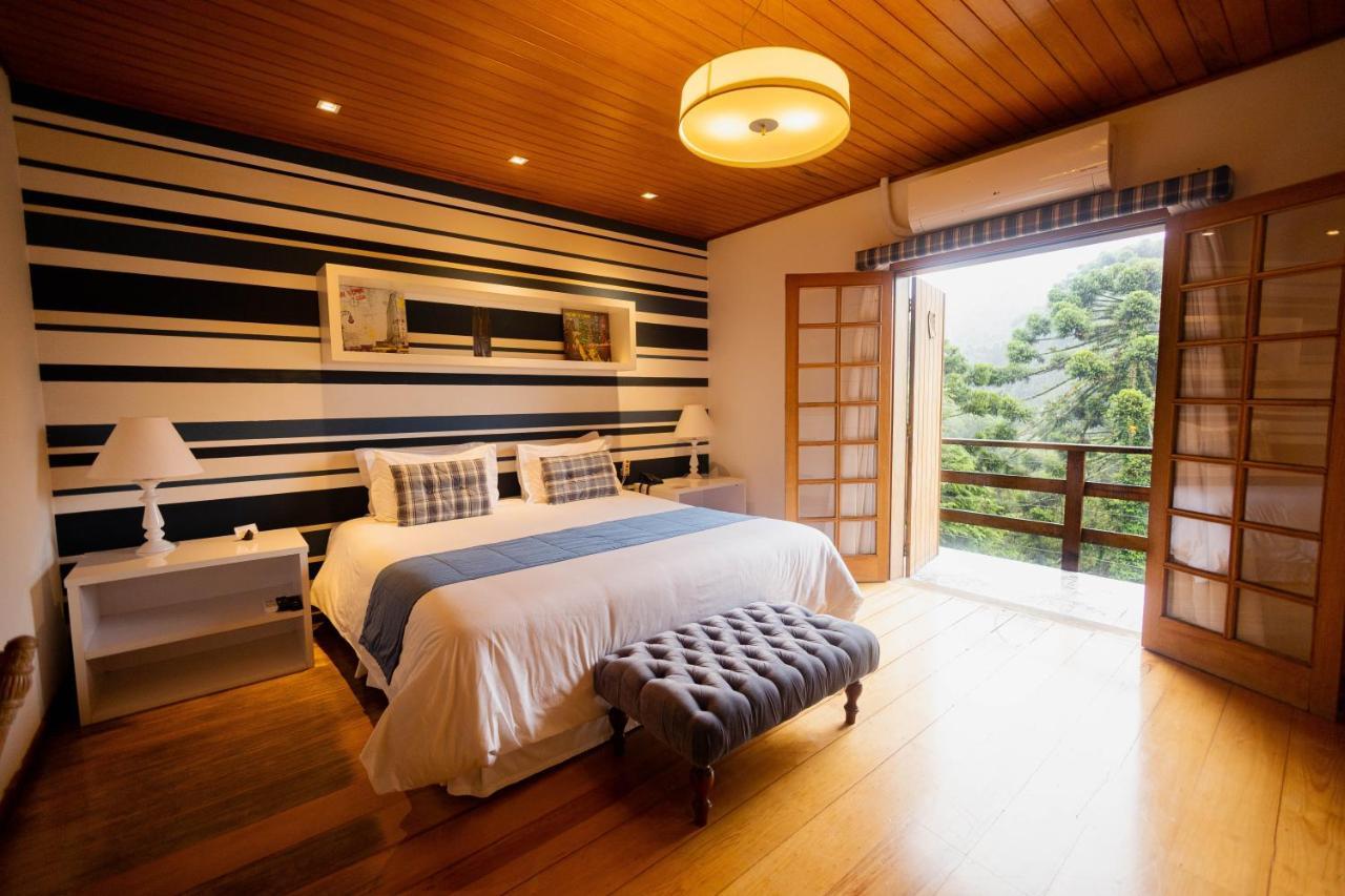 Apple House Inn 4*